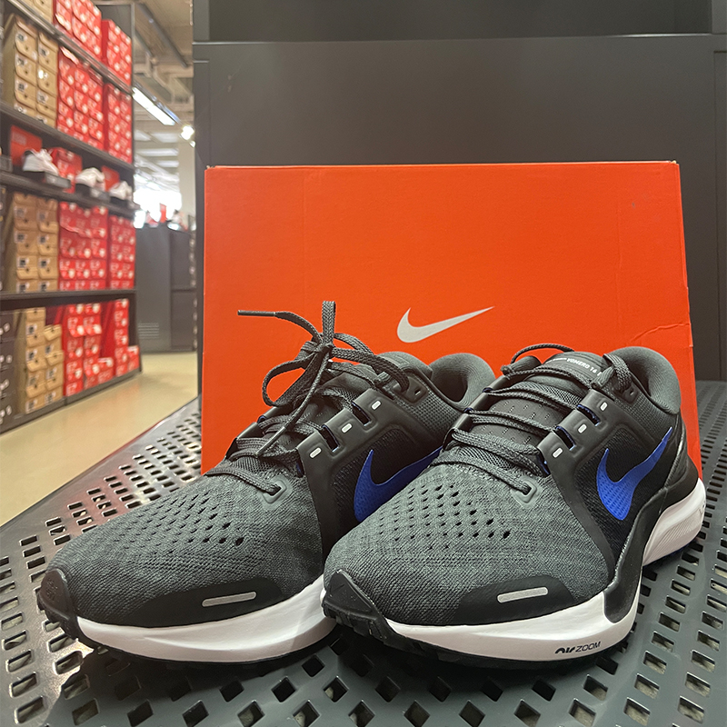 nike出过哪些鞋是双气垫?nike出过哪些鞋是双气垫的-第1张图片-潮百科
