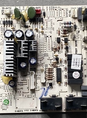 适用格力空调3P蓝精灵电路板30138467主板M8243CGRJ824-A3