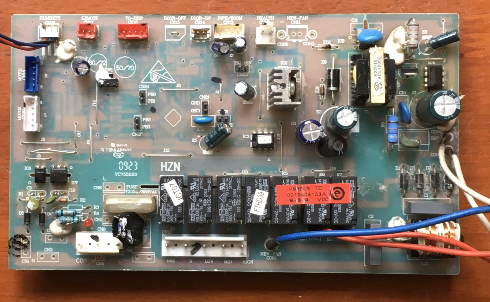 原装海尔空调内机电脑板 主板0010404103A 控制板VC755023