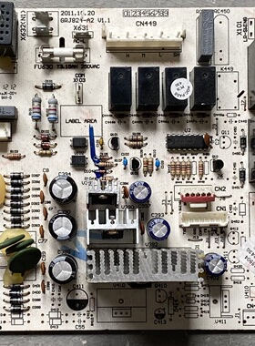 适用格力内机空调30138904 主板M8243G电路板GRJ824-A2变频控制板