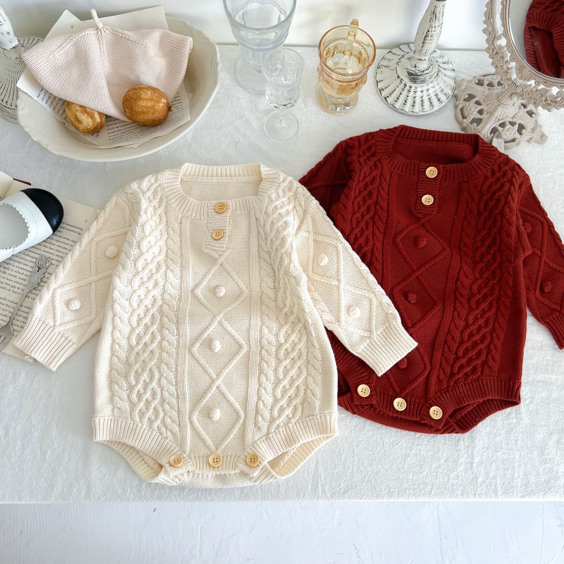 秋冬婴儿针织毛衣连体衣包屁衣