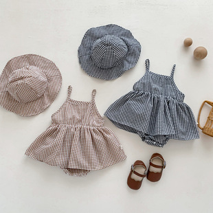 夏季初生小月龄女童宝宝包屁裙子薄款婴幼儿夏天连衣裙吊带哈衣裙