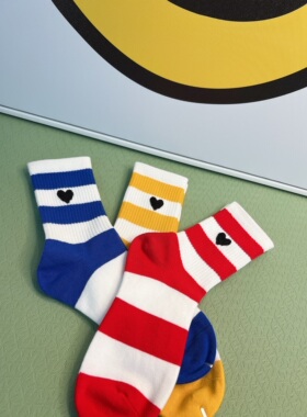 新年红色袜子秋冬新款爱心纯棉保暖袜子搭配鲨鱼裤女款