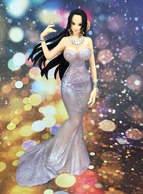 onepiece 海贼王 闪光 礼服女帝 汉库克盒装手办美女人偶公仔摆件