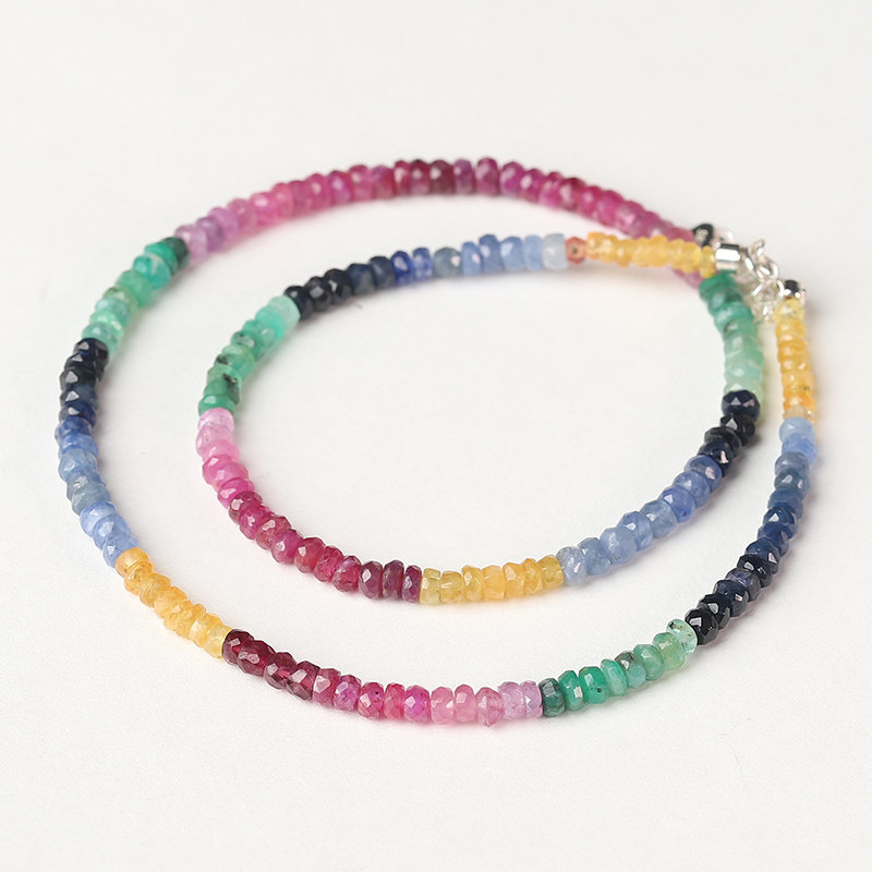 红蓝宝石祖母绿彩宝项链