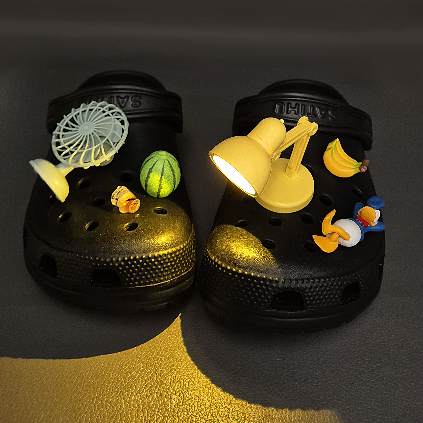 会亮的台灯会转的风扇洞洞鞋配饰