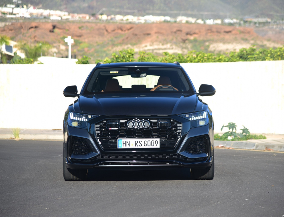 奧迪Q8改裝升級RSQ8包圍前保險杠大包圍德國進口原廠原裝配件