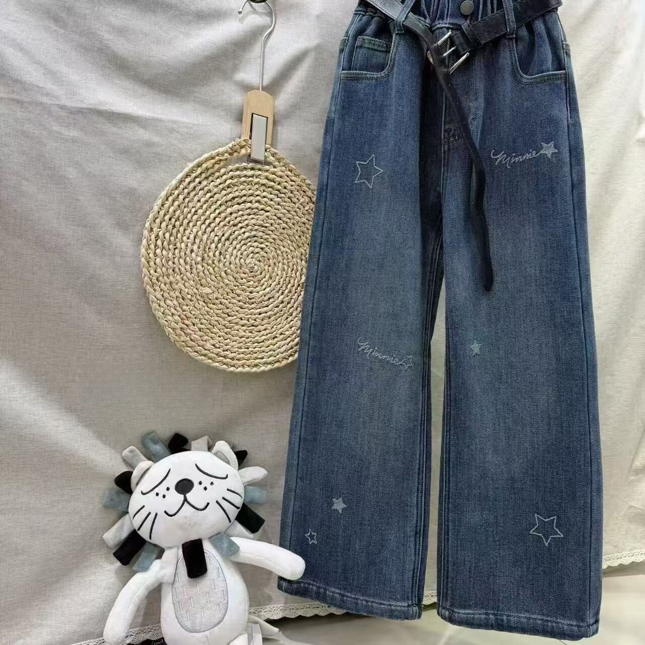 韩版加绒牛仔裤女童秋冬新款高腰显瘦直筒裤宽松休闲长裤子