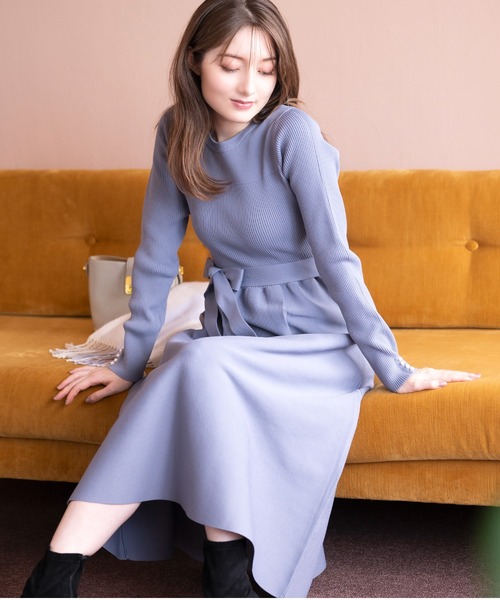 日系A字收腰混纺纯色珍珠连衣裙