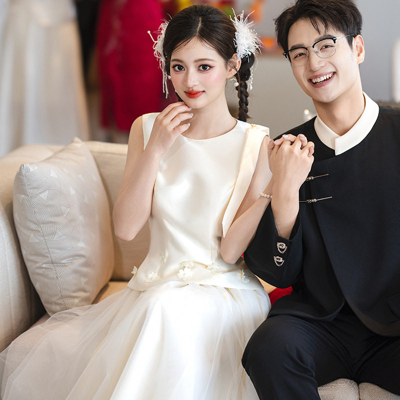 白色长款礼服裙小白裙订婚领证