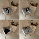 黑白猫咪坐家用 奶茶店咖啡椅子垫保暖隔凉绒面椅垫 现代简约时尚