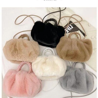 毛绒包包感可爱手拎包大容量秋冬云朵南瓜包时尚斜跨单肩包女