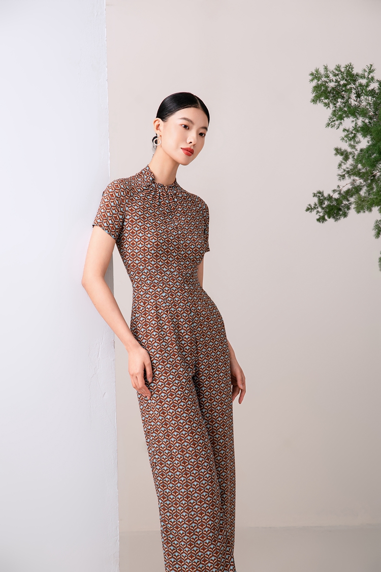 2024夏季新款高级感时尚修身阔腿裤连体衣裤直筒裤短袖薄款长裤