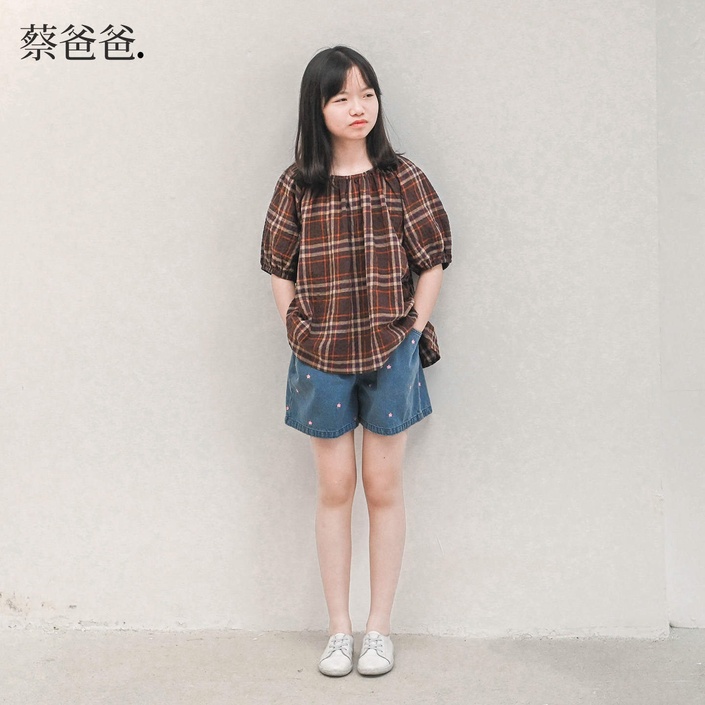 蔡爸爸童装咖色大格子上衣新品夏装女孩大童独特超好看t恤739+583