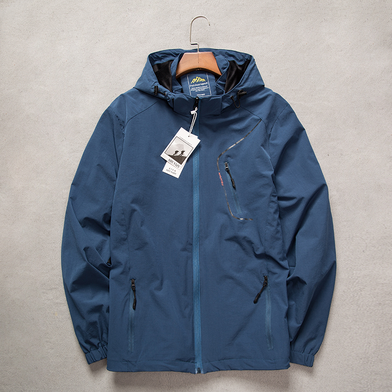 户外运动弹力多兜可拆卸冲锋衣