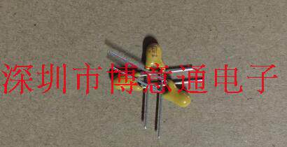 A-3U3-35 直插钽电容 立式金黄色电容A3U3-35 全新 3U3-35 可直拍