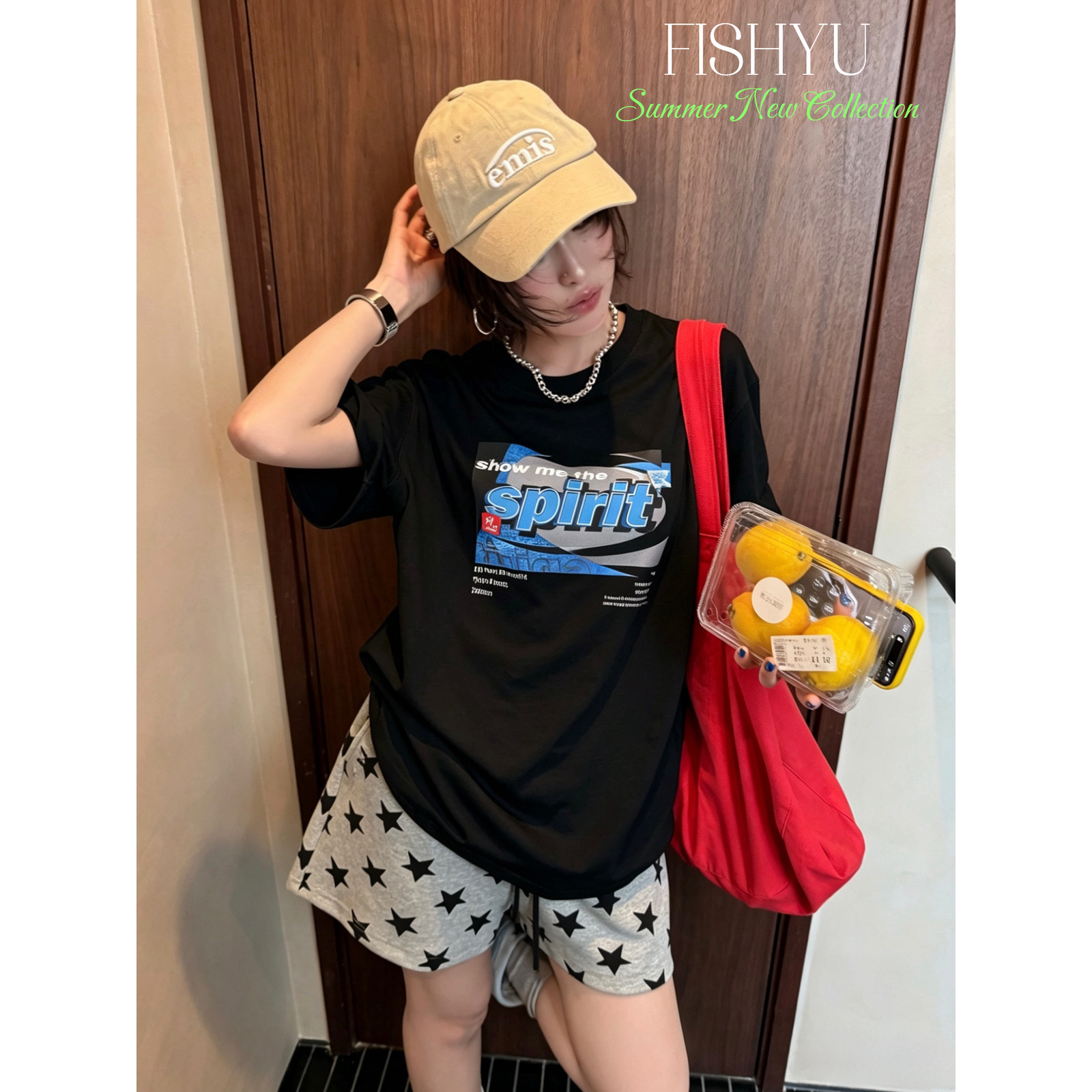 FISH YU -古字母印花+立体别针辅料潮流感休闲大版短袖T恤26251