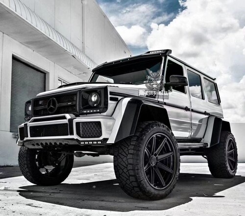 W463 G350 G500 G55 G63 4x4 改装 美规 小圆灯 碳纤顶灯 射灯