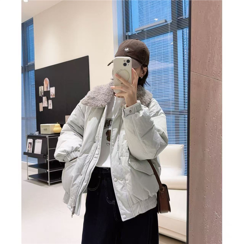 雪冬叙事！90白鸭绒毛领可拆卸加厚保暖外套羊卷毛翻领羽绒服女冬