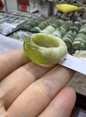 天然岫玉青提胖圆面包戒指