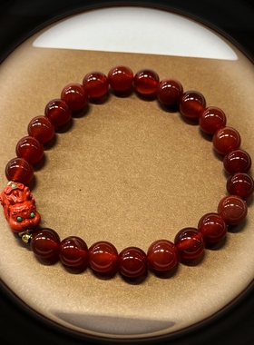 本命年红玛瑙搭配朱砂貔貅手串圆珠手链高级感复古招财转运手饰
