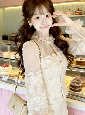 2026春季 梦幻洛丽塔重工复古蕾丝波点上衣 花边网纱拼接收腰衬衫