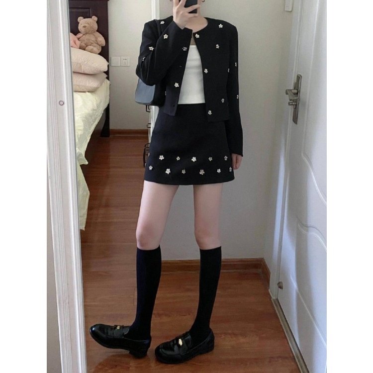 大码胖mm法式小香风黑色两件套女春季新款气质设计感名媛时尚套装,女装/女士精品,时尚套装,淘宝优惠券,粉丝福利购,淘宝优惠卷