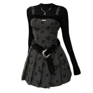 大码 气质设计感吊带收腰百褶连衣裙女内搭上衣两件套 胖妹妹法式