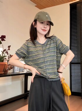 大码胖妹妹法式小众气质碎花短袖开衫T恤女夏季新款百搭显瘦上衣