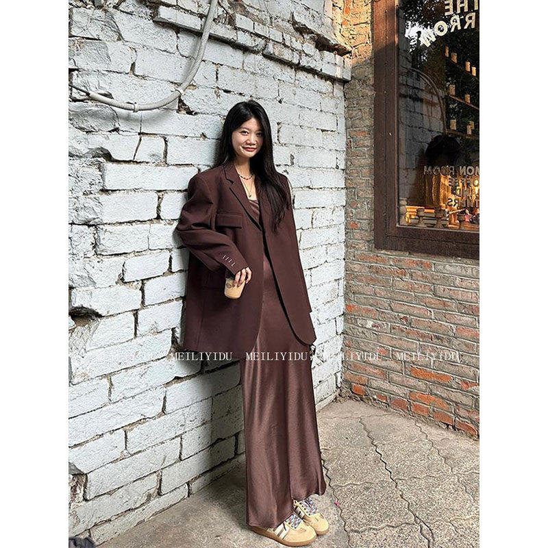 大码胖MM法式棕色吊带洋装女春季新款高级感西装外套裙子两件套装,女装/女士精品,时尚套装,淘宝优惠券,粉丝福利购,淘宝优惠卷