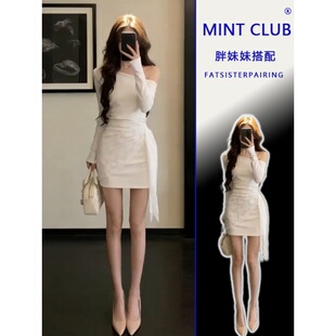 大码胖mm韩系特别漂亮掐腰斜肩连衣裙子女装春季绝美内搭包臀短裙