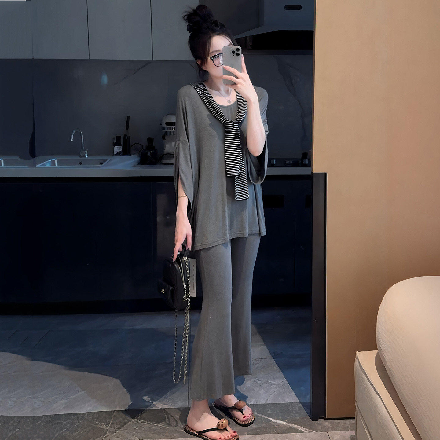 大码女装胖mm韩系慵懒风灰色修身上衣搭披肩加长裤休闲风穿搭套装