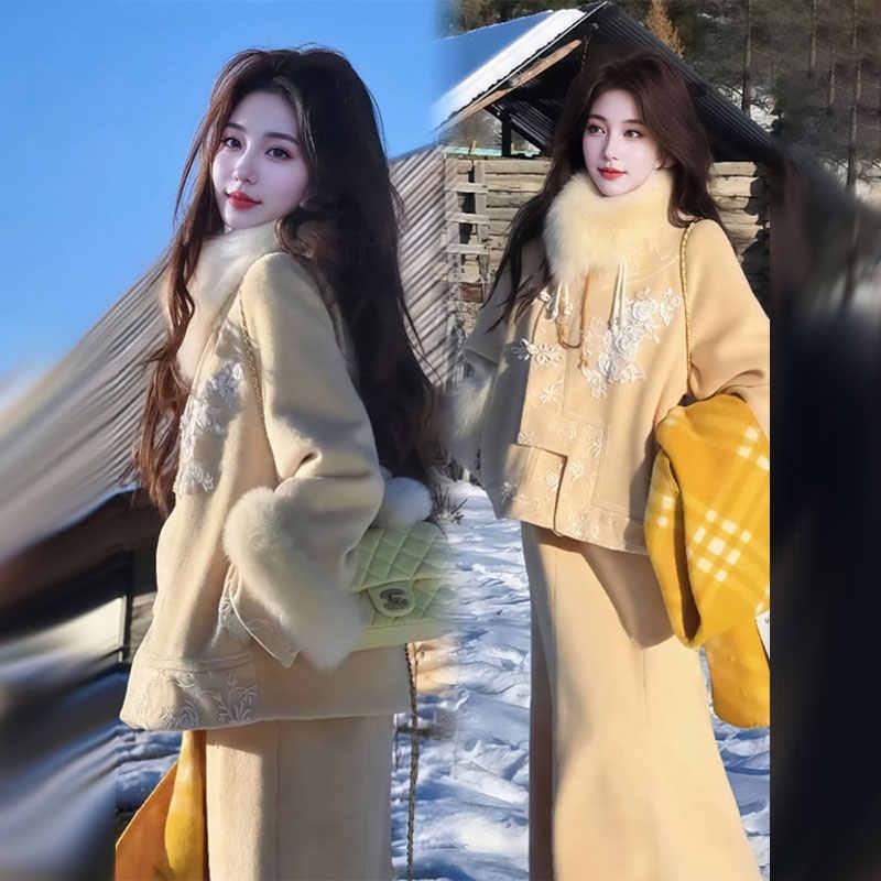 大码胖MM新中式国风刺绣盘扣修身保暖外套女装秋冬鱼尾半身裙套装