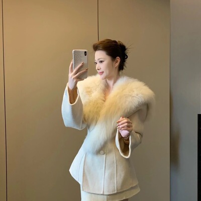 双面毛呢大衣女冬季2026新款仿狐狸毛大毛领仿皮草外套年轻款时尚