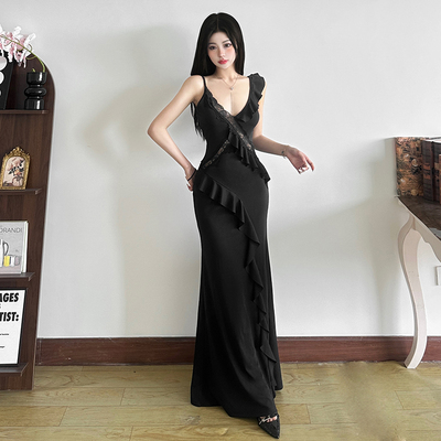 轻熟御姐风荷叶边拼接吊带连衣裙