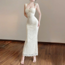 怪诞女孩 显身材收腰包臀长裙 优雅性感肌理提花蕾丝吊带连衣裙女
