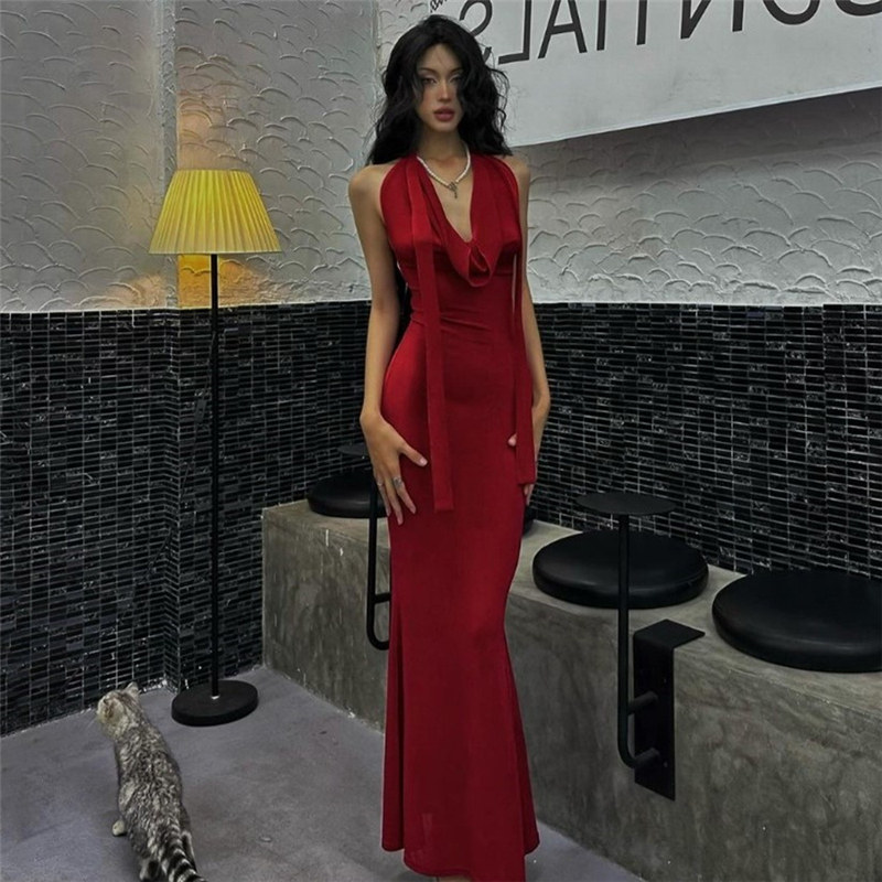 气质优雅chic修身长裙