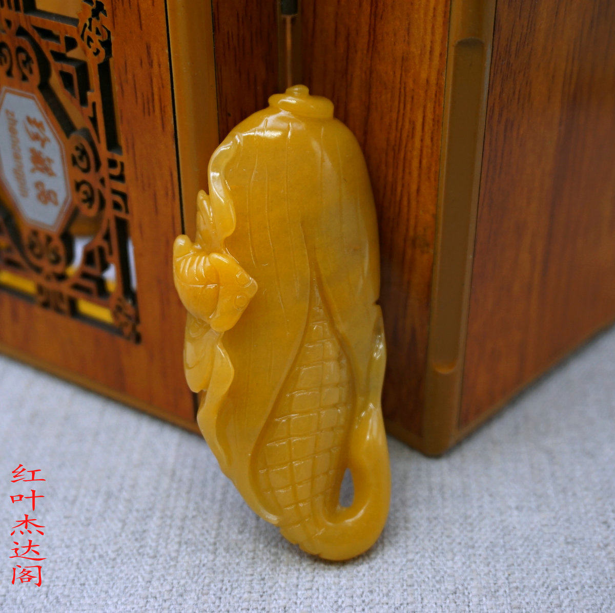 苞谷手盘健身减压金丝玉