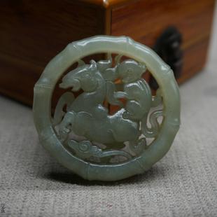 天然玉石和田玉青海玉双面镂空马上封侯一马平川吊坠青白玉牌挂件