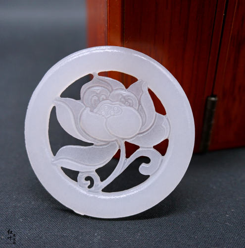 阿富汗白玉吊坠挂件莲花玉佩玉坠