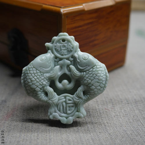 贵州翠双鱼吊坠女玉年年有鱼