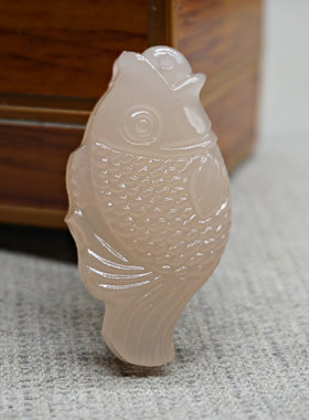 天然阿富汗藕粉玉小金鱼玉牌吊坠项链男女款汉服配饰挂件颈饰饰品