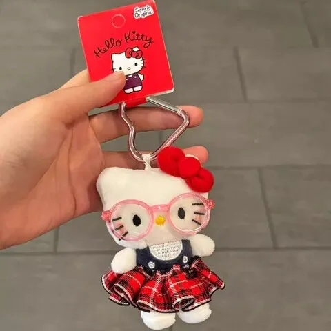 送卡通可爱毛绒玩偶kitty公仔包挂件礼物女生钥匙扣超萌学妹眼镜