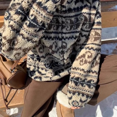 韩代 @ourmome*t 复古费尔岛羊羔毛外套