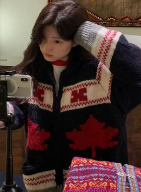 韩代@fu*e 30%羊毛 复古翻领枫叶提花针织双拉链费尔岛毛衣外套