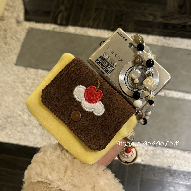 可爱布丁ccd收纳包毛绒古早风相机包高颜值便携零钱包可爱ins卡包