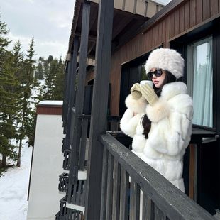 现货 viola【白女人生】紫貂狐芬兰进口saga贝贝狐皮草外套减龄