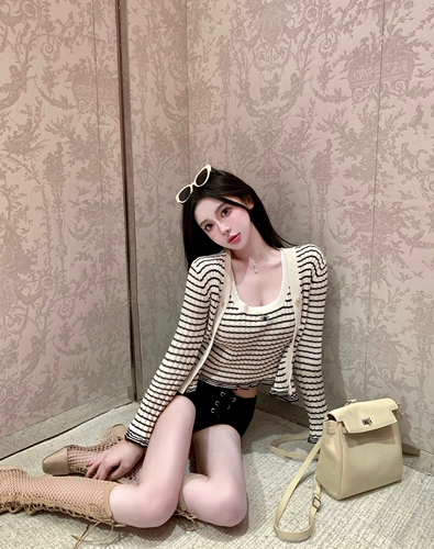 Vila [таблетки газированного молока] Практические висящие полосатые полосатые растяжки