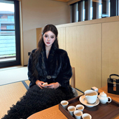 现货 进口芬兰紫金天鹅绒水貂外套 D家27w viola 千金孔雀