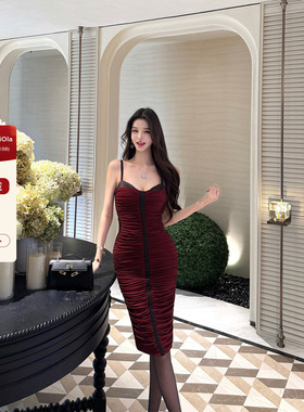 viola【天使王妃】摩洛哥王妃同款elis*fran8k勃艮第红连衣裙